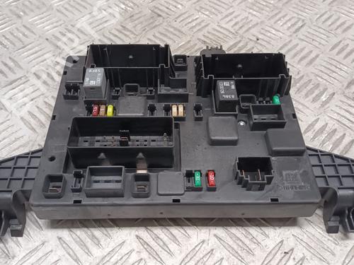 Used Fuse box VAUXHALL ASTRA Mk VI (J) (P10) 1.6 (115 hp) 29679731
