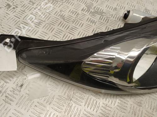 Right headlight FORD FIESTA VI (CB1, CCN) 1.4 TDCi | BP29661585C29 
