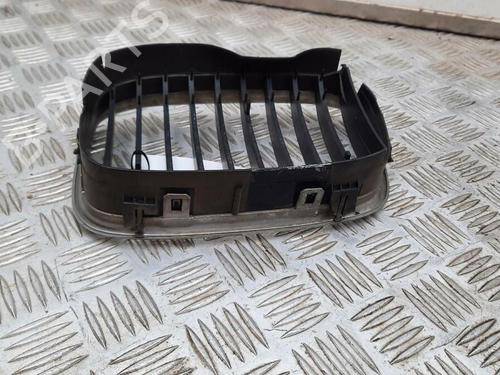 Grille BMW 5 (E39) 535 i | BP29647525C40