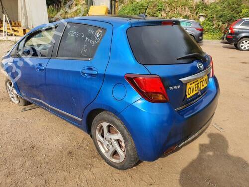 Used Rear left seatbelt TOYOTA YARIS (_P13_) 1.5 Hybrid (NHP130_, NHP130) (101 hp) 29655209