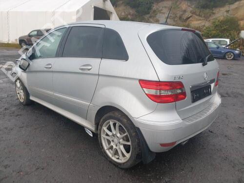 Front right seatbelt MERCEDES-BENZ B-CLASS Sports Tourer (W245) B 180 CDI (245.207) | BP29647845I25