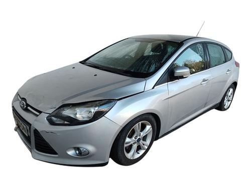 Farolim esquerdo FORD FOCUS III 1.6 Ti (105 hp) 32319987