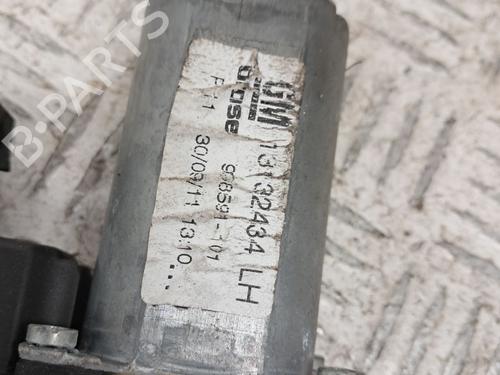 Lève-vitre avant gauche VAUXHALL ZAFIRA Mk II (B) (A05) 1.8 | BP29669748C22