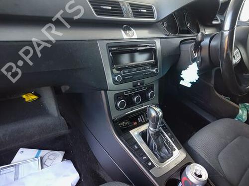 Right front door VW PASSAT B7 (362) 1.4 TSI | BP32319941C3 