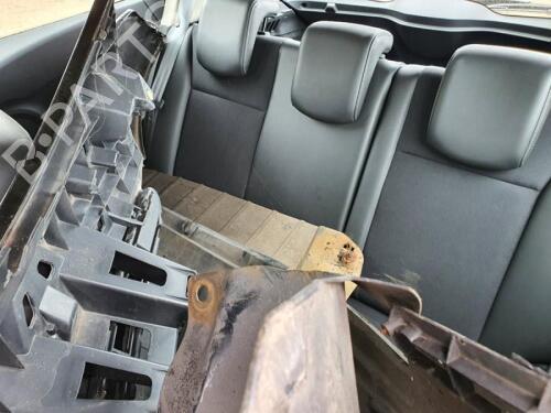 Siège avant gauche RENAULT CLIO III (BR0/1, CR0/1) 1.2 16V (BR0P, CR0P) | BP29656981C15