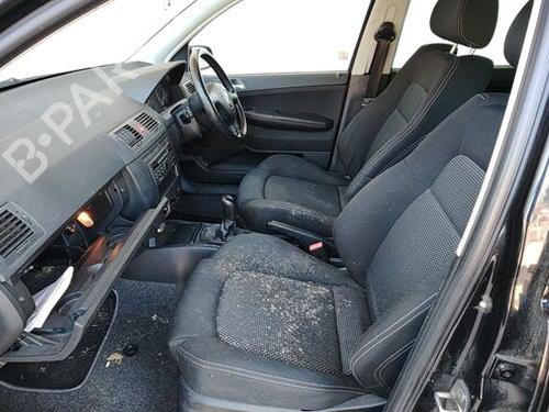 Rudehejsemekanisme Højre foran SKODA FABIA II Combi (545) 1.2 12V | BP29679272C23 