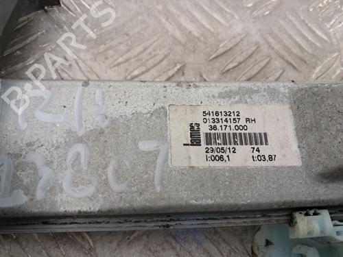 Front right window mechanism VAUXHALL CORSA Mk III (D) (S07) 1.3 CDTI (L08) | BP29675523C23