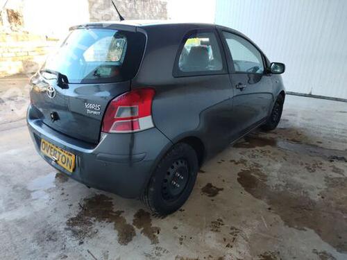 Left sun visor TOYOTA YARIS (_P9_) 1.33 VVT-i (NSP90_, NSP90R) | BP29668168I1