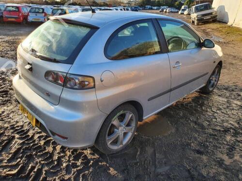 Radiator fan SEAT IBIZA III (6L1) 1.4 16V | BP29653281M35 