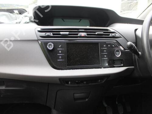 Fuel flap CITROËN C4 Grand Picasso II (DA_, DE_) 1.6 HDi / BlueHDi 115 | BP29671901C131 