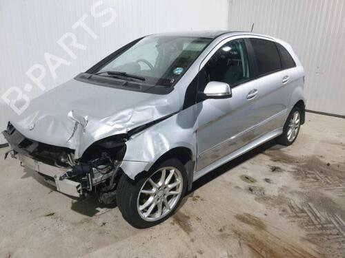 Front right seatbelt MERCEDES-BENZ B-CLASS Sports Tourer (W245) B 180 CDI (245.207) | BP29647845I25