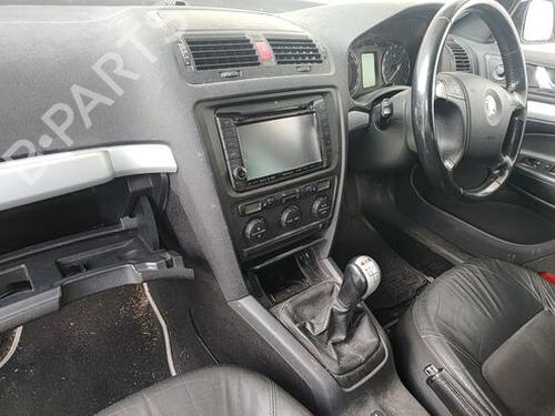 Left front driveshaft SKODA OCTAVIA II Combi (1Z5) 2.0 TDI 4x4 | BP29681401M38