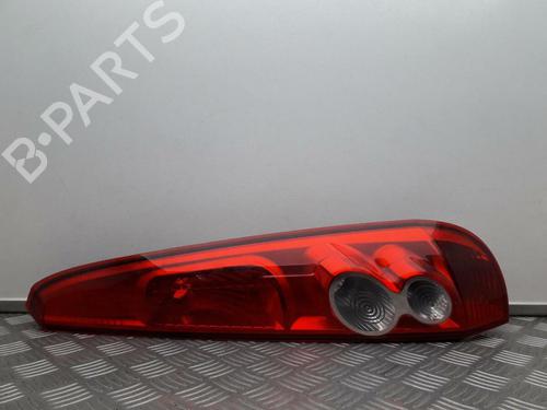 Høyre baklys FORD FIESTA V (JH_, JD_) 1.25 16V (75 hp) 29645522