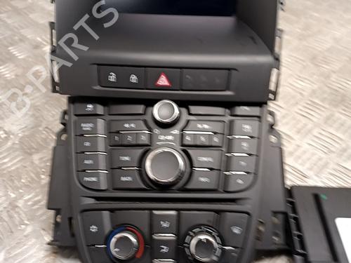 Radio VAUXHALL ASTRA Mk VI (J) Estate (P10) 1.4 | BP29686086E6 