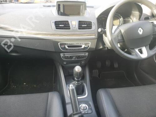 Garniture avant gauche RENAULT MEGANE III Hatchback (BZ0/1_, B3_) 1.5 dCi (BZ09, BZ0D, BZ1W, BZ29, BZ14) | BP29677587C58 