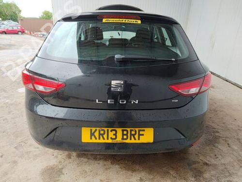 Windscreen washer tank SEAT LEON ST (5F8) 1.4 TSI | BP29681003C113 