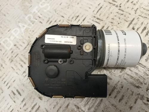 Used Front wiper motor VOLVO C30 (533) D2 (115 hp) 29665660