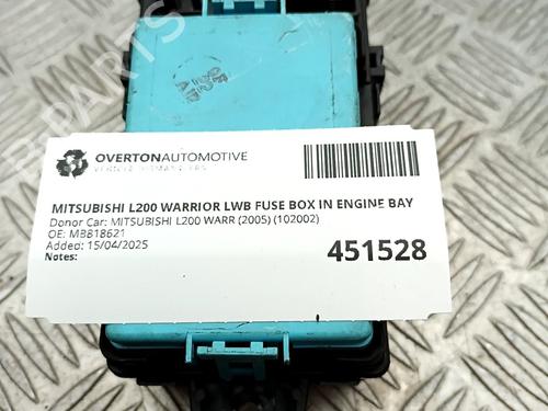 Sikringsdåse MITSUBISHI L200 (K7_T, K6_T, K5_T) 2.5 TD 4WD (K74T) | BP29677549E1 