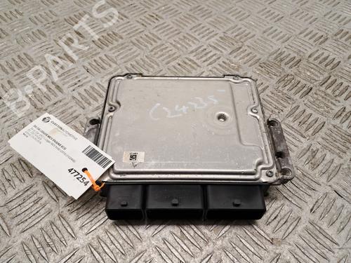 Used Engine control unit (ECU) Engine control unit (ECU) DACIA LOGAN MCV II 1.5 dCi (90 hp) 32400394 32400394