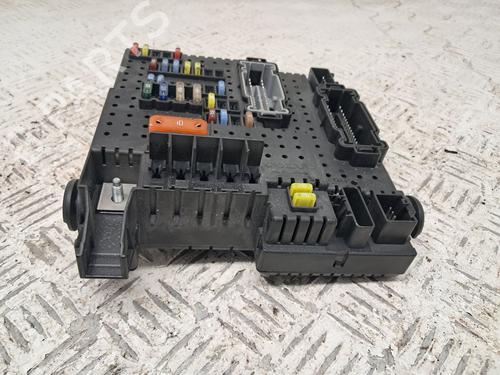 Fuse box VOLVO XC90 I (275) D5 AWD | BP29666813E1 