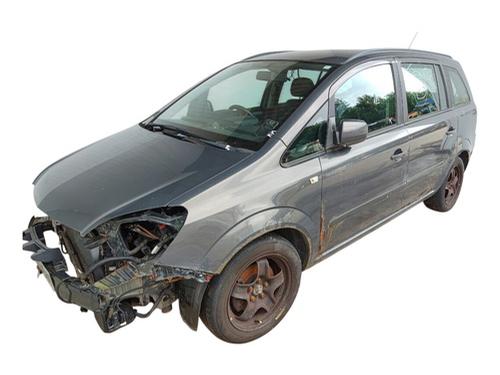 Used Driver airbag VAUXHALL ZAFIRA Mk II (B) (A05) 1.7 CDTI (125 hp) 29685624