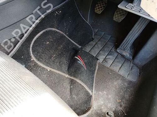 Left taillight VW GOLF V (1K1) 1.9 TDI | BP29663501C34