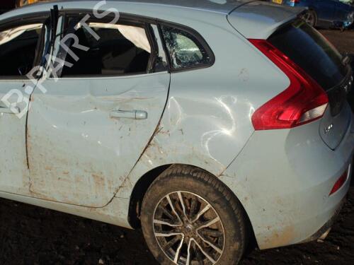 Windscreen washer tank VOLVO V40 Hatchback (525) T3 | BP29646942C113 