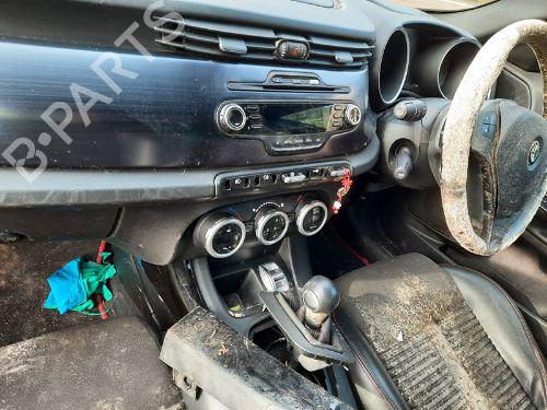 Fuel pump ALFA ROMEO GIULIETTA (940_) 2.0 JTDM (940.FXL1A) | BP29652432M76 
