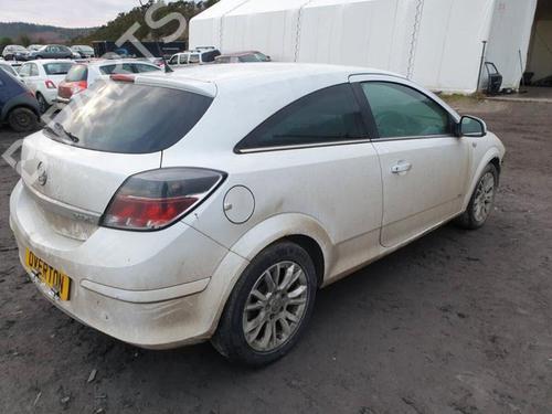 Ruitenwissermotor achter VAUXHALL ASTRA Mk V (H) Sport Hatch (A04) 1.7 CDTi (L08) | BP29647714M102