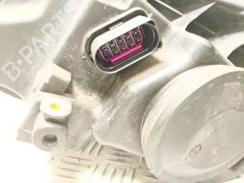 Right headlight FORD FIESTA VI (CB1, CCN) 1.4 TDCi | BP29661585C29 