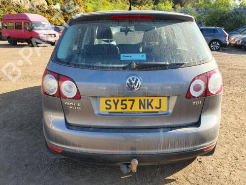 Rear right seatbelt VW GOLF PLUS V (5M1, 521) 1.9 TDI | BP29656959I28