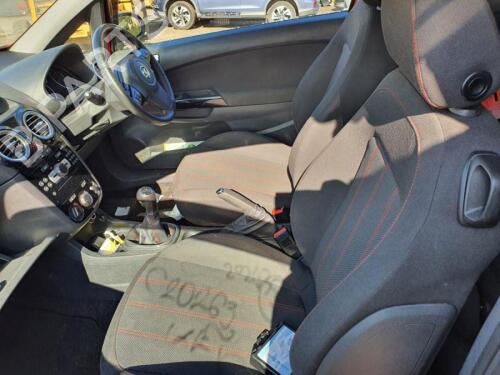 Rear center seatbelt VAUXHALL ASTRA Mk VI (J) Estate (P10) 1.4 | BP29651823I27 