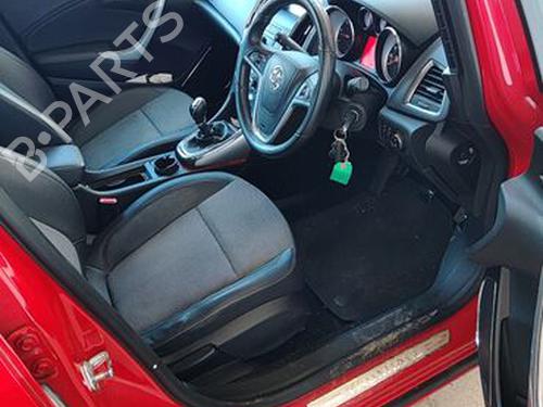 Rear center seatbelt VAUXHALL ASTRA Mk VI (J) Estate (P10) 2.0 CDTi | BP29674374I27 