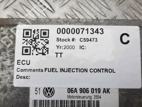 Calculateur moteur (ecu) AUDI TT (8N3) 1.8 T quattro | BP29647562M57 