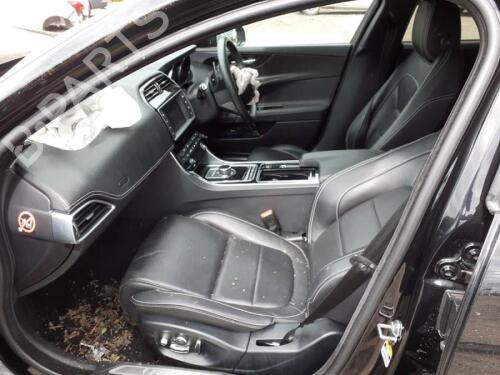 Right sun visor JAGUAR XE (X760) 2.0 D | BP30048350I2 