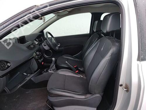 Middle console RENAULT CLIO III (BR0/1, CR0/1) 1.2 16V (BR02, BR0J, BR11, CR02, CR0J, CR11) | BP31055852I22