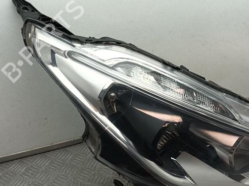 Right headlight PEUGEOT 2008 I Van (CU_) BlueHDi 120 (CUYHXK) | BP29677664C29