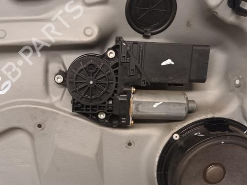 Fensterheber links vorne VW GOLF IV (1J1) 1.9 TDI | BP29658899C22