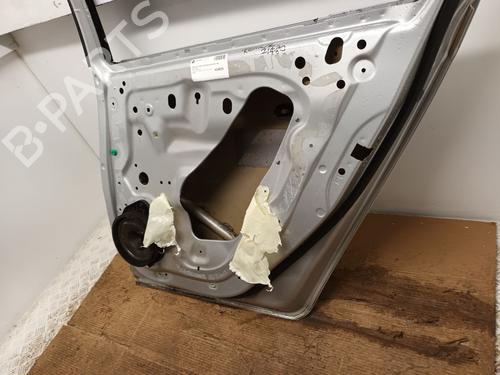 Right rear door CHEVROLET CRUZE Hatchback (J305) 2.0 CDI | BP29666241C5 