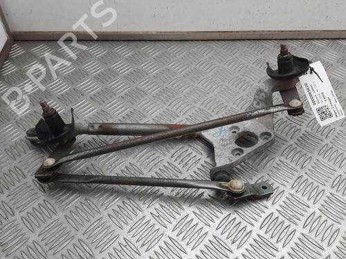 Used Front wipers mechanism TOYOTA YARIS / VIOS Saloon (_P9_) 1.5 (NCP93) (109 hp) 29647365
