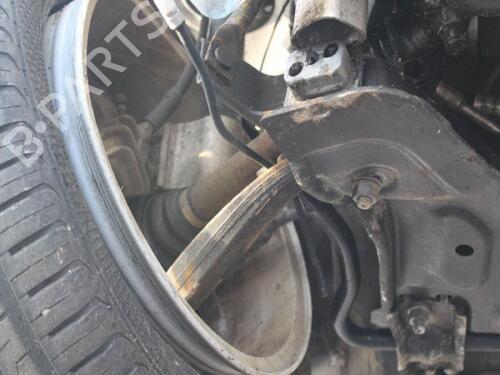 Right front brake caliper PEUGEOT 5008 (0U_, 0E_) 1.6 HDi | BP29679765M104