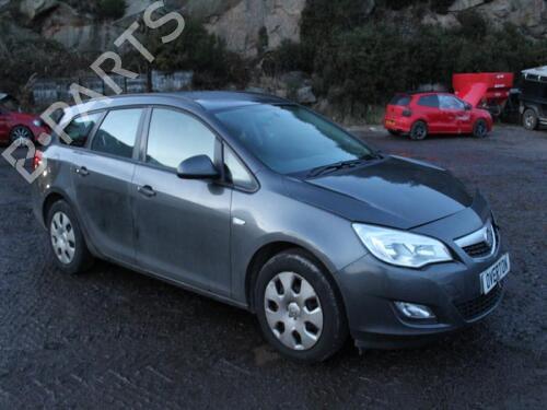 Left taillight VAUXHALL ASTRA Mk VI (J) Estate (P10) 1.4 | BP29674233C34 