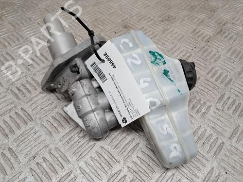 Used Brake master cylinder VW PASSAT B7 Variant (365) 2.0 TDI (140 hp) 29685164