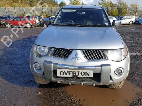 Grille MITSUBISHI L200 / TRITON (KA_T, KB_T) 2.5 DI-D 4WD (KB4T) | BP29651221C40