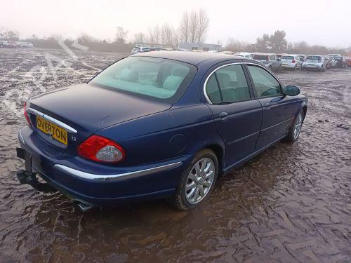 Dør venstre foran JAGUAR X-TYPE I (X400) 2.5 V6 All-wheel Drive | BP29665040C2