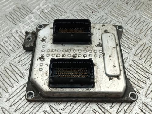Used Engine control unit (ECU) VAUXHALL ASTRA Mk V (H) (A04) 1.6 (L48) (115 hp) 31302936