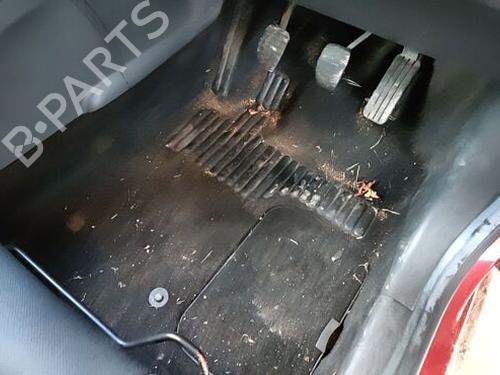 Fuel flap RENAULT MEGANE III Coupe (DZ0/1_) 2.0 TCe (DZ1N) | BP29673620C131 