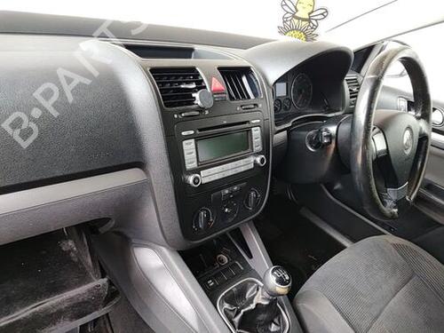 Højre bremsekaliber bag VW JETTA III (1K2) 1.6 TDI | BP29665863M106