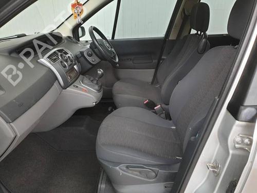 Scheibenwischergestänge vorne RENAULT SCÉNIC II (JM0/1_) 1.5 dCi (JM1E, JM16) | BP29649726C83 