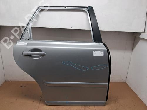 Used Right rear door VOLVO V50 (545) D4 (177 hp) 29676539